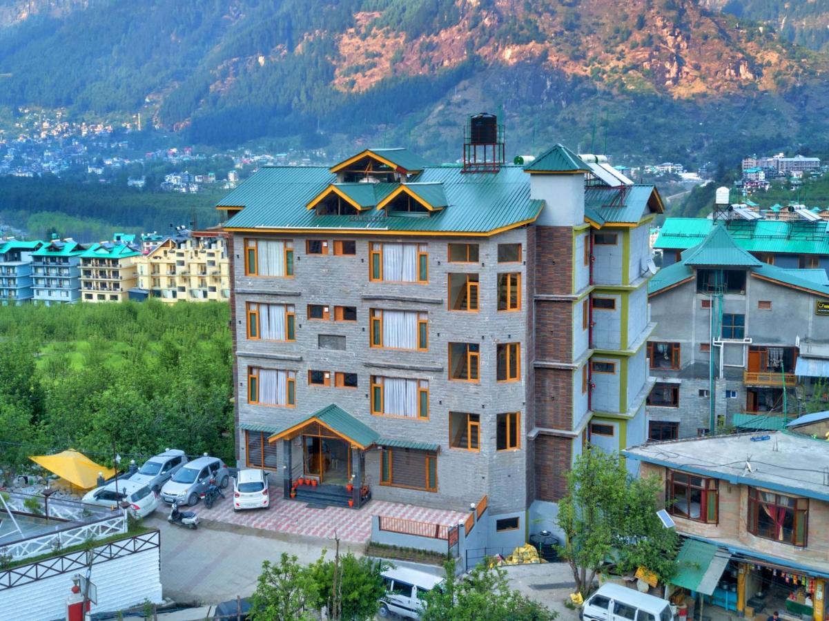 Swastik Grand Manali Hotel Екстериор снимка