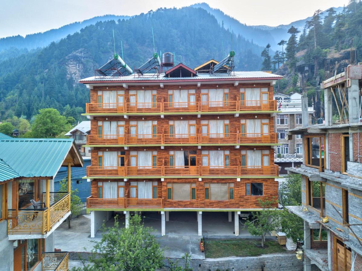 Swastik Grand Manali Hotel Екстериор снимка