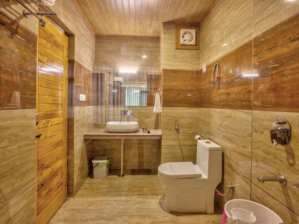 Swastik Grand Manali Hotel Екстериор снимка