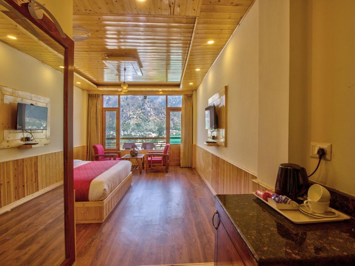 Swastik Grand Manali Hotel Екстериор снимка