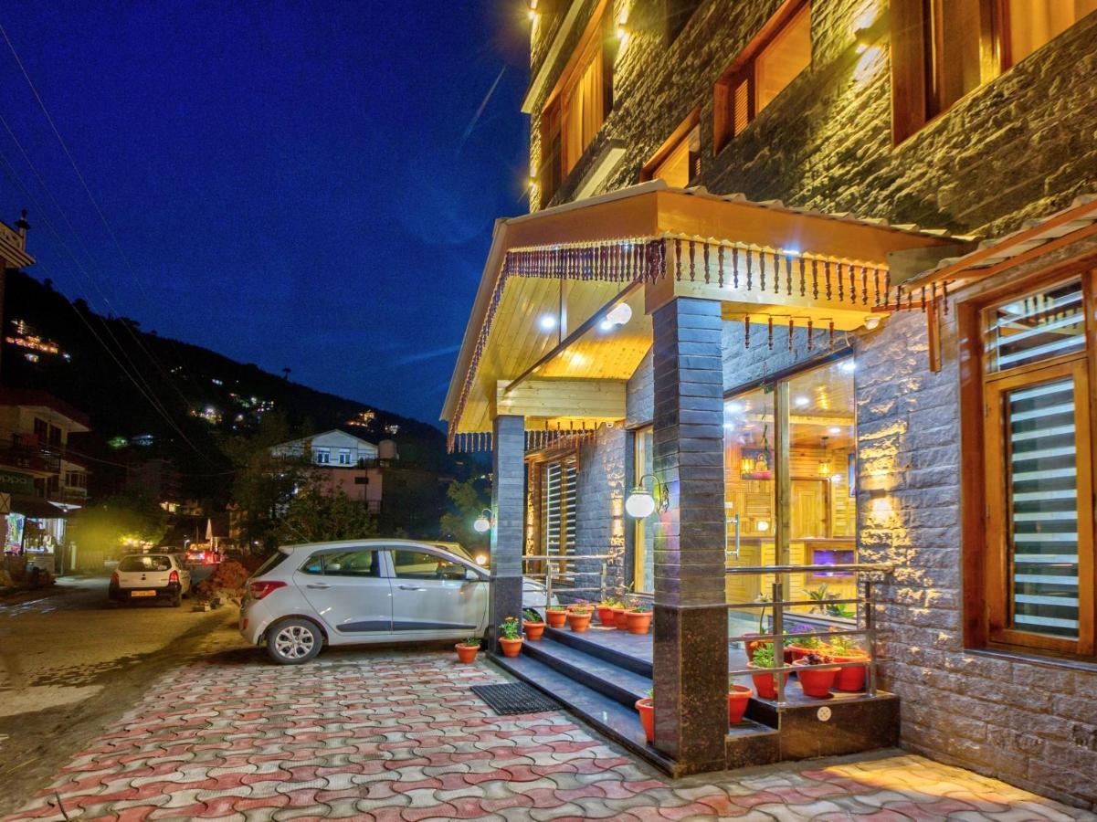 Swastik Grand Manali Hotel Екстериор снимка