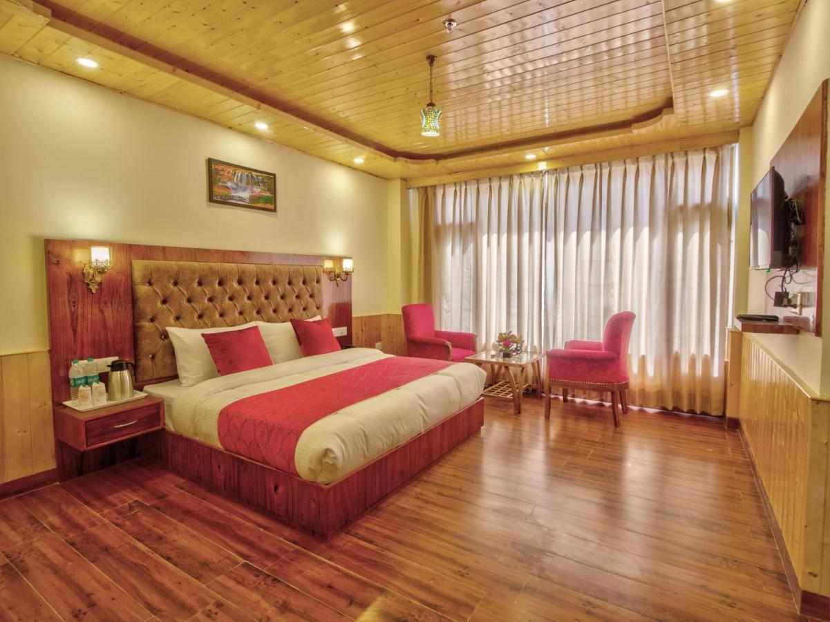 Swastik Grand Manali Hotel Екстериор снимка