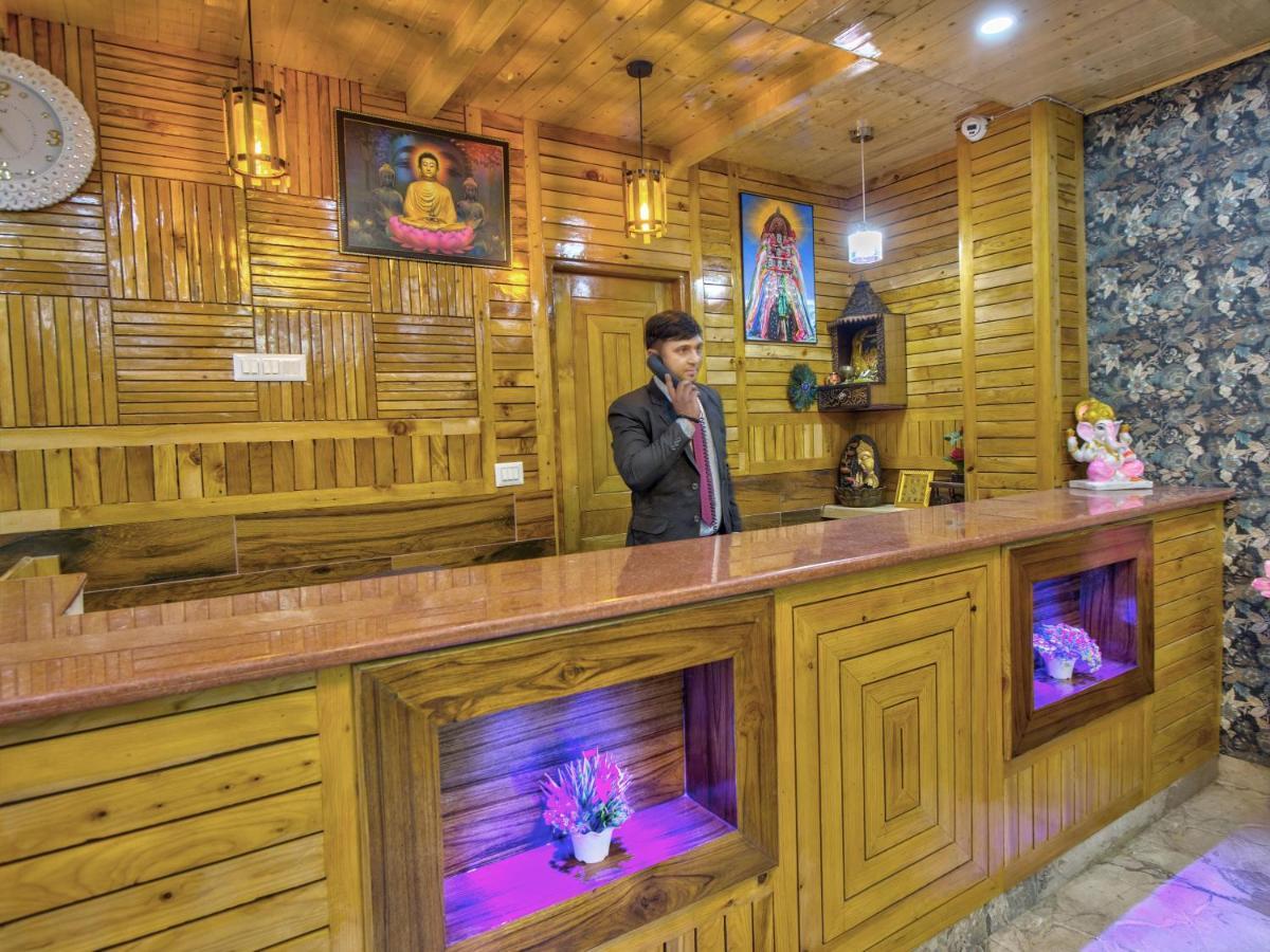 Swastik Grand Manali Hotel Екстериор снимка