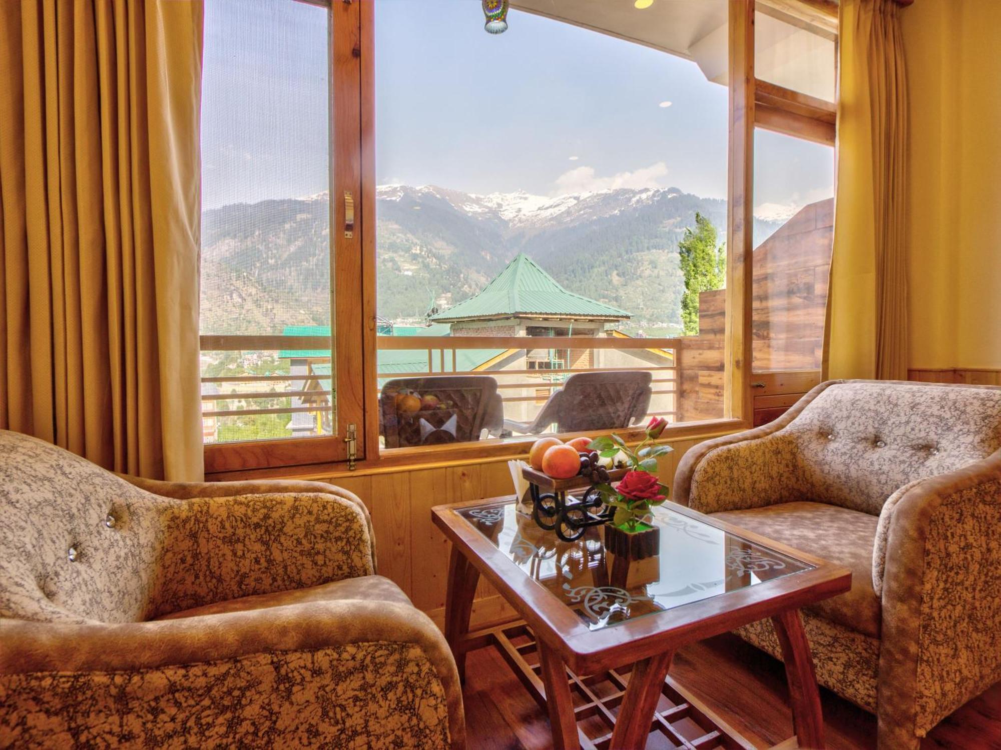Swastik Grand Manali Hotel Екстериор снимка